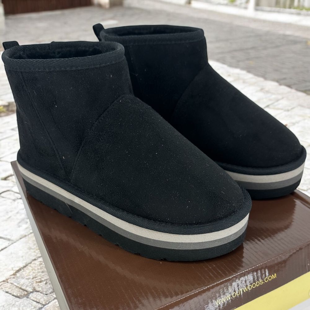 Outwoods Womens size 7 Gabby-2 Black Platform Ankle Boots Faux Suede NIB Booties